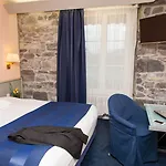 Montbrillant Hotel