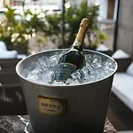Montbrillant 4* Geneva