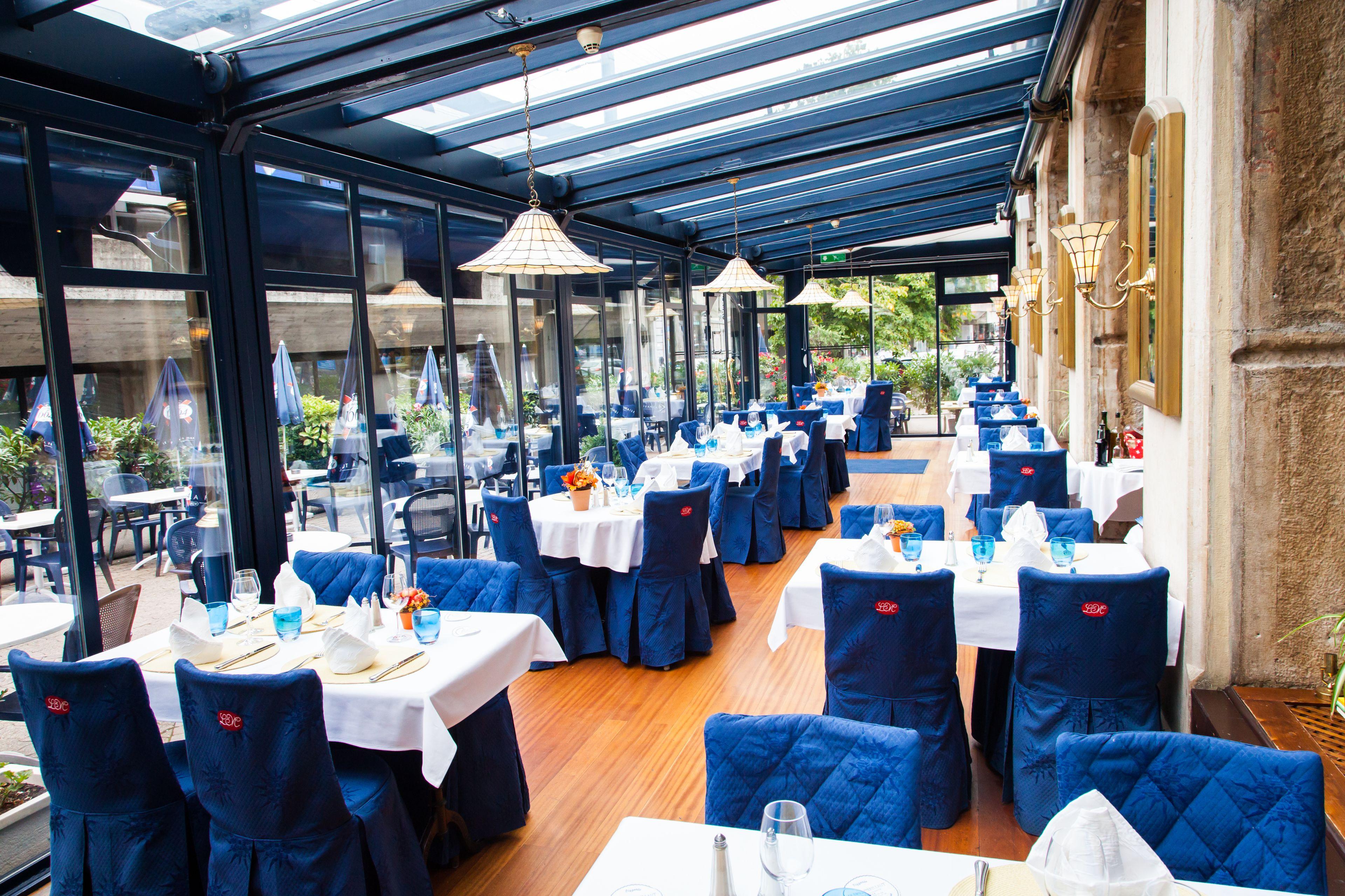 Montbrillant Hotel